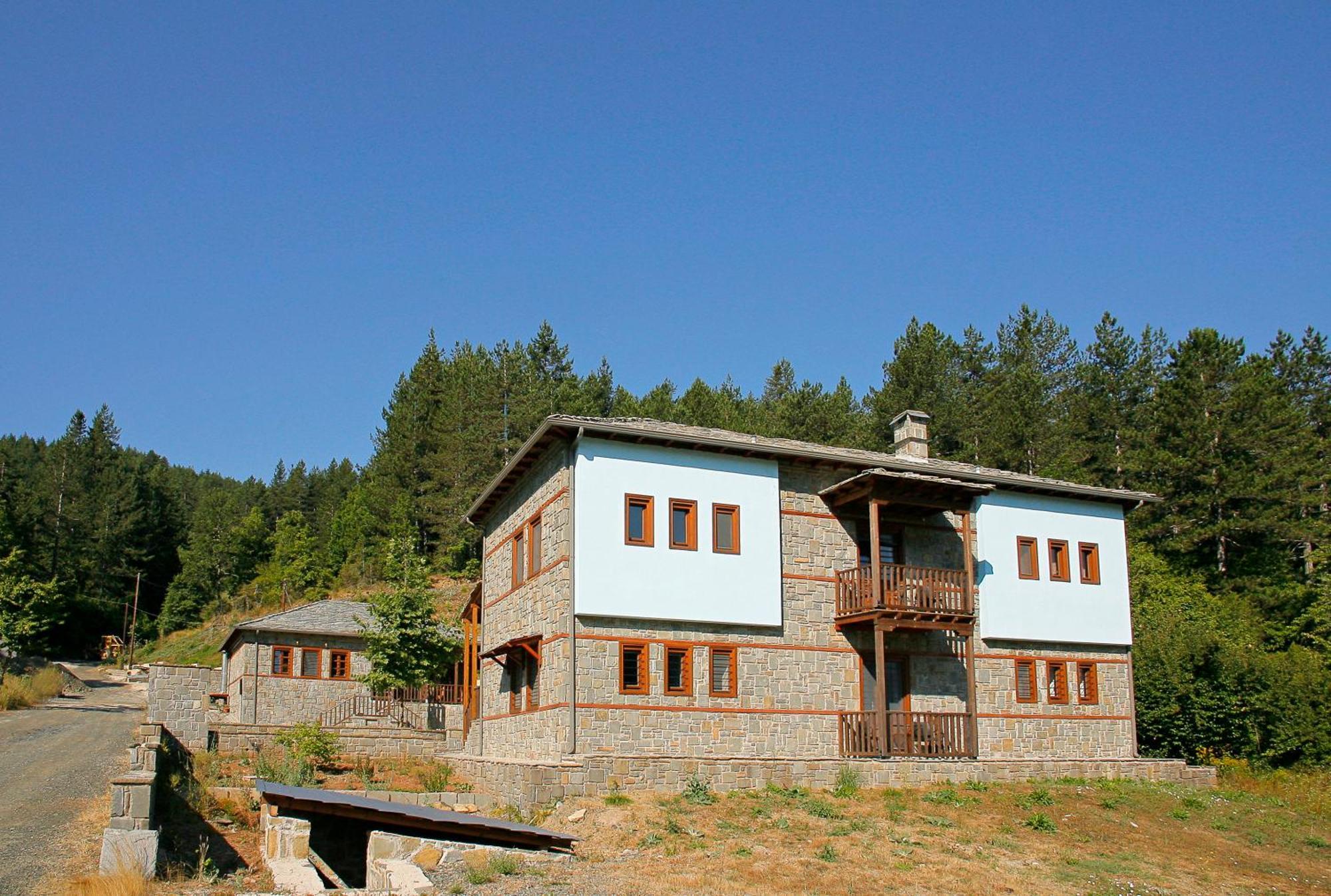 ווֹבוסה Kerasies Guesthouse מראה חיצוני תמונה